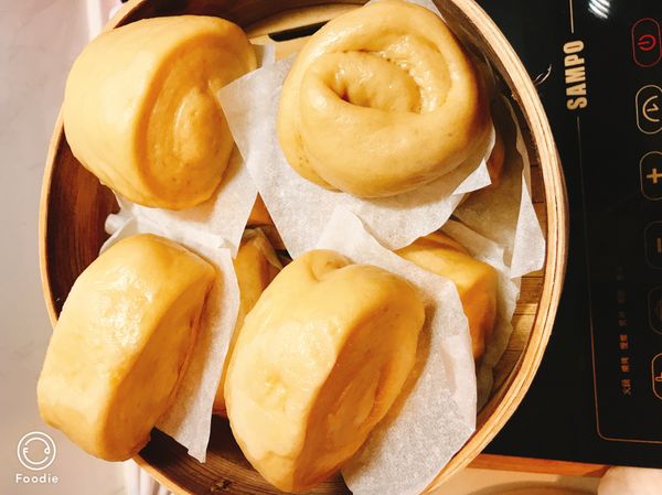 完成了！ 好吃的鮮奶黑糖饅頭😋😋