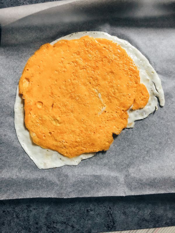 分開放涼後，疊在一起切條狀

一起切才不會大小落差太大