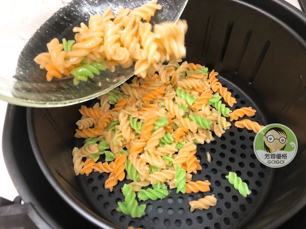 放入氣炸鍋內