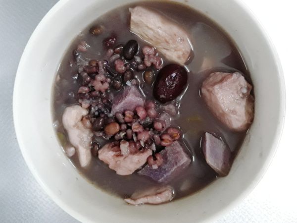 加鹽調味。完成！