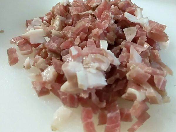 臘肉切丁