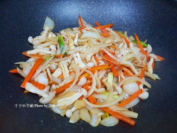 將醬料拌均後可以起鍋