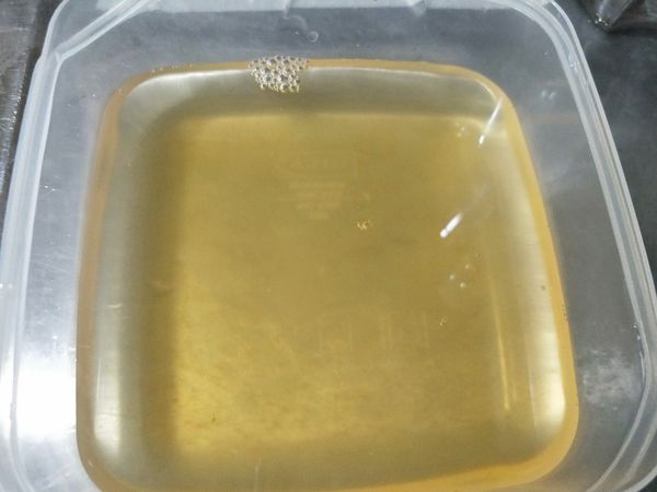 剩下的高湯可以分裝成冰磚~
我自己是冷藏隔天煮麵✌