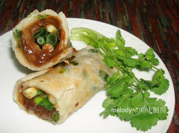 將牛肉捲餅盛盤即完成囉~