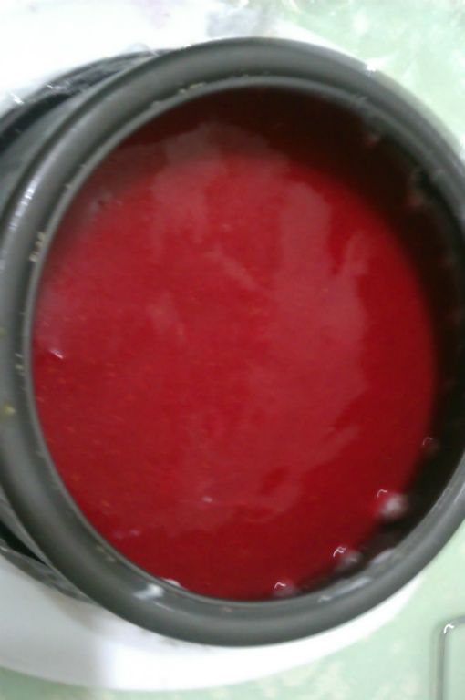 [頂層果凍]放涼後道上已經凝固的蛋糕體,冷藏30~40脫模即可食用~