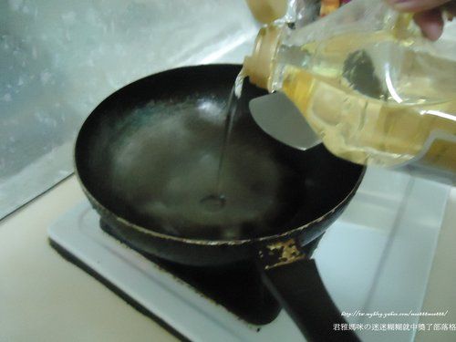 步驟5起油鍋 煎或炸約3分鐘