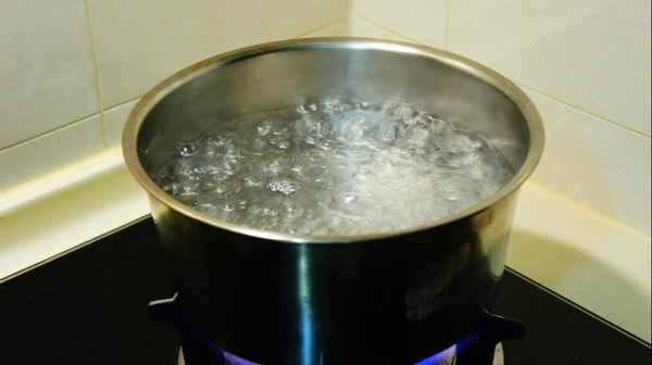 將水煮沸