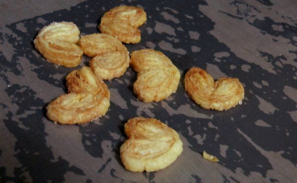 200度烤20~25分鐘,出爐放涼就可以囉