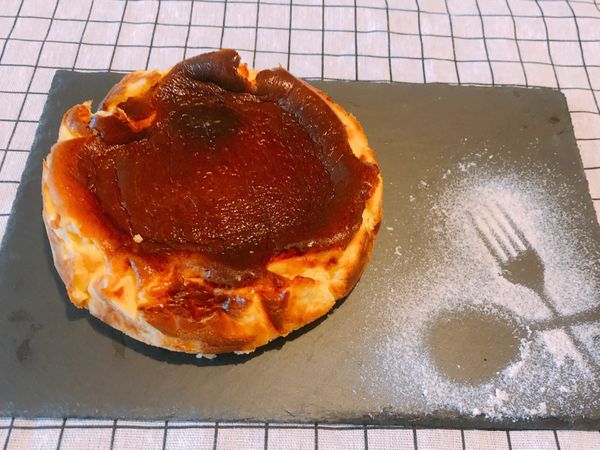 冰一夜後，取出脫模，就可以享用囉！