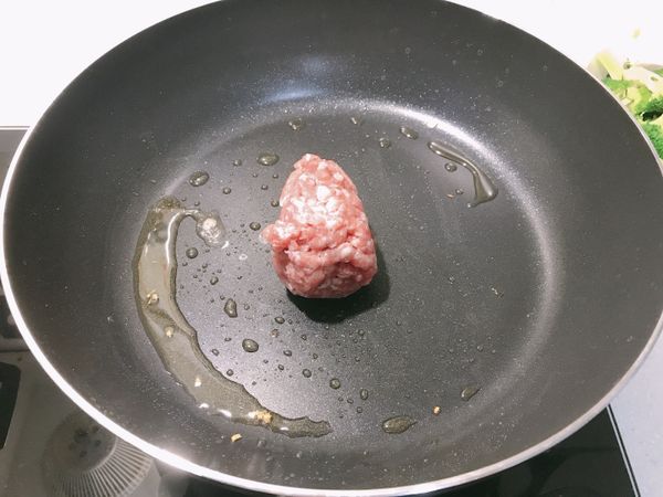 炒香豬絞肉