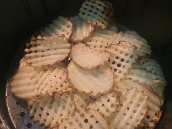 留意比較薄的切片，將比數厚的往上堆