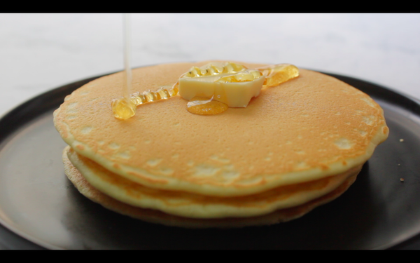 加入喜歡的醬料，完成