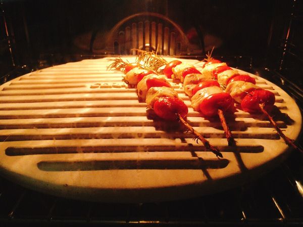 放進烤箱大約烤15分鐘左右（中途翻轉一面）