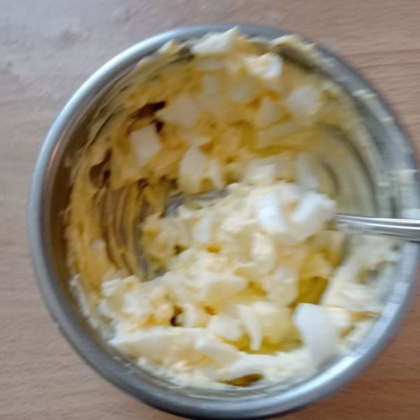 加入蛋白丁攪拌均勻