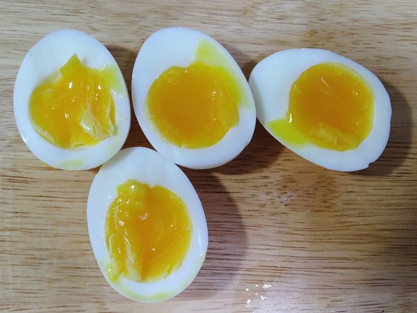 這是七分鐘的狀態、若喜歡熟一點可再多煮一分鐘。