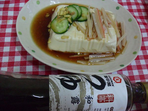 融合龜甲萬醬油、紫魚花這二者絕妙組合，正是適合各種日本料理的基本調味!