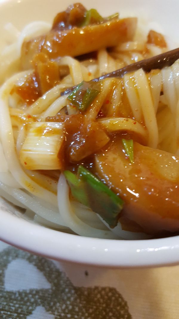 湯汁拌麵拌飯都很好吃喔