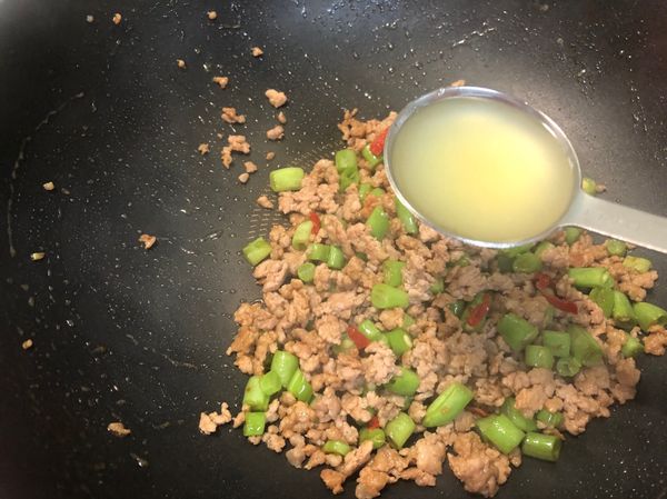 加ㄧ大匙檸檬汁