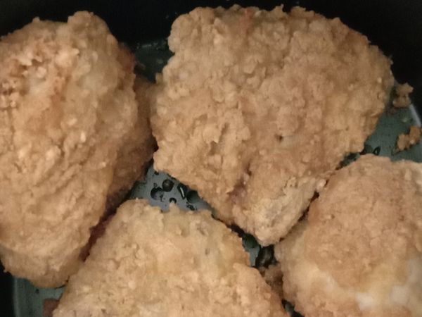 180度8分鐘，翻面185或190度再加熱5-6分鐘即可。