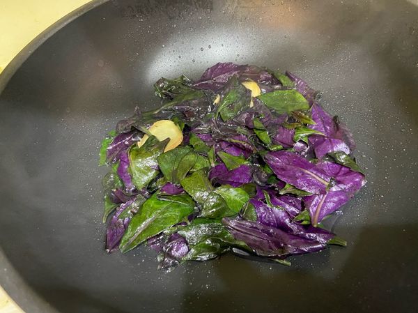 讓全部紅菜都程現軟軟的狀態就好囉！