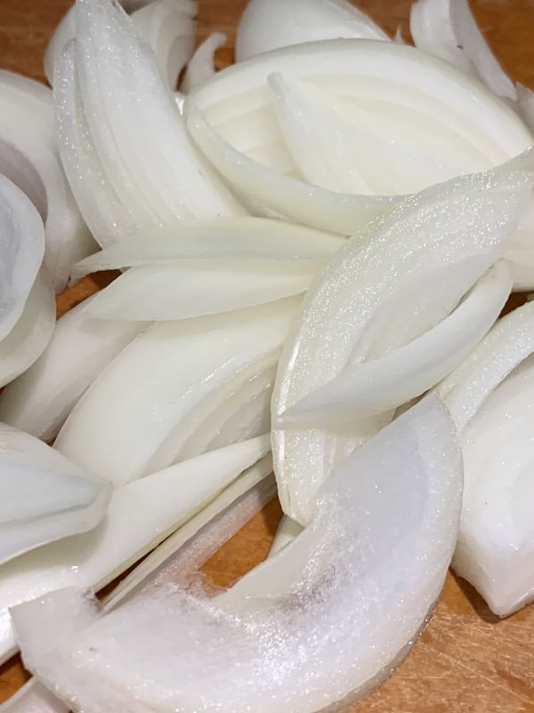 汁料：
日式溏心蛋 汁料
料理酒 2湯匙
黃糖 1湯匙
特濃麻油 1湯匙
木魚花 少許