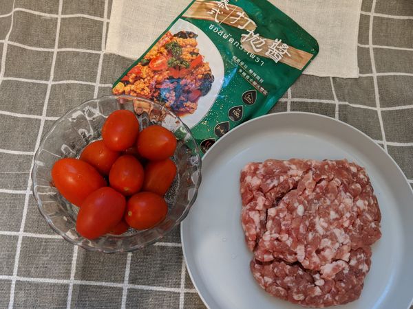 準備好材料開始料理