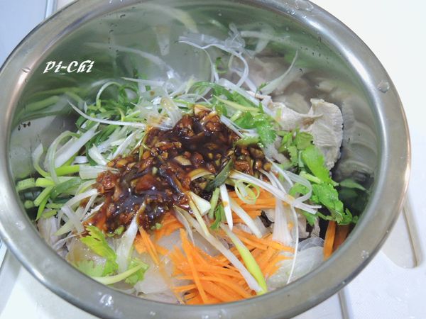 把全部材料加[調味料]拌勻就可以了