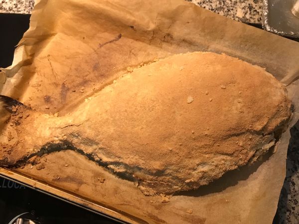 從烤箱取出後，如怕不熟可用筷子從最厚的部份刺進去，如果可以刺穿就沒問題了。