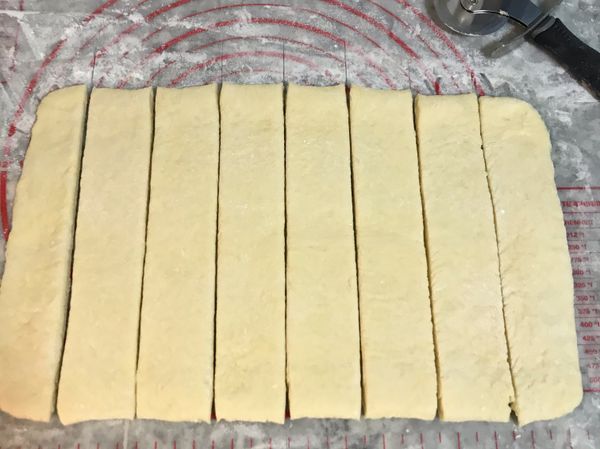 4公分寬為1條，共可裁8條。