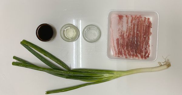 備菜
青蔥 - 蔥段