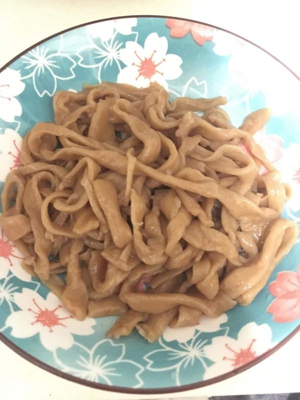 撈起盛盤，可以自己喜好加入牛奶等食材