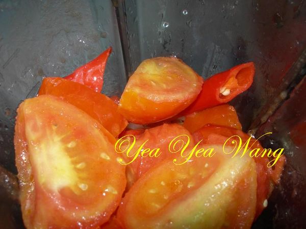 待涼後用果菜機攪成泥