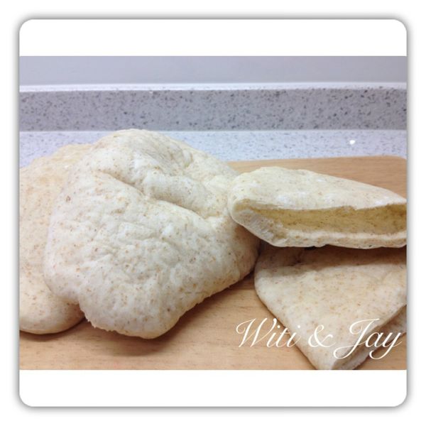 取出網架放涼，若沒有馬上食用，可以放置冷凍庫
要用的時候再微波30秒~50秒