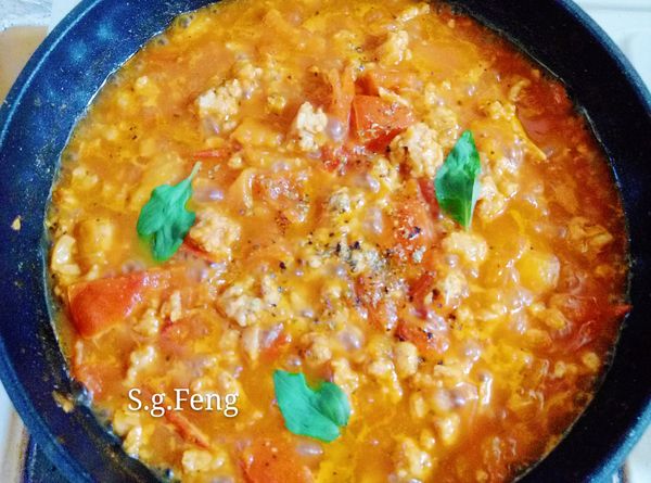 10.最後再加入九層塔拌一下即可關火。