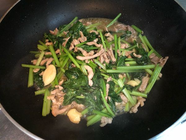 拌炒均勻即可起鍋盛盤