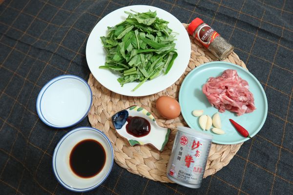 將需要的食材準備好