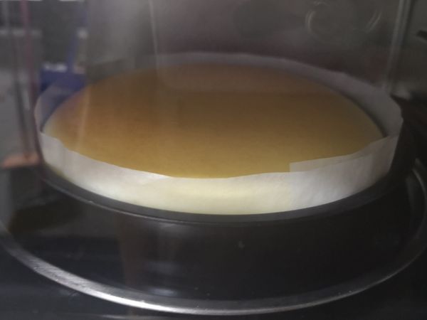 180度烤15分钟至表面上色，然后转120度烤40分钟。