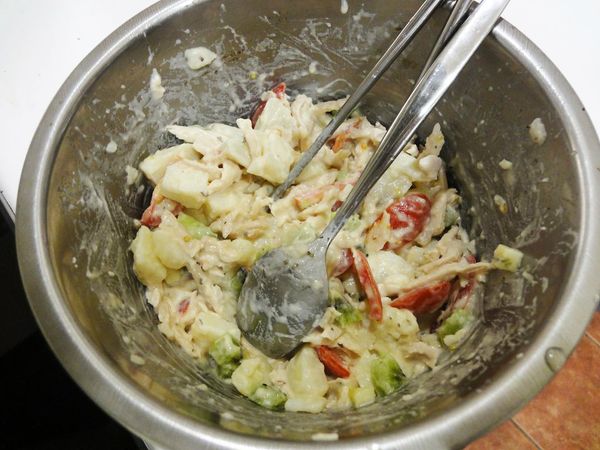 再依個人口味調整，加入調味料B拌勻後即可食用。