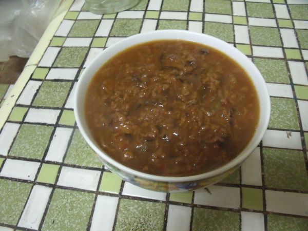 倒入碗中,讓它放涼在入冰箱冷藏。