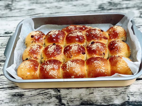 香噴噴蔓越莓牛奶餐包要出爐了~~