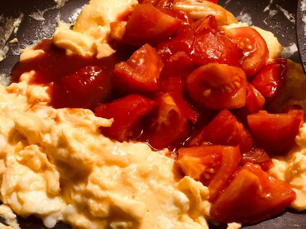 跟樂高一樣
最後組合
倒入炒好的嫩蛋