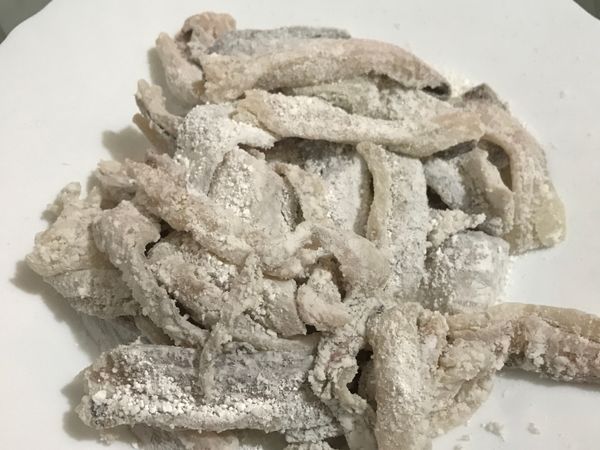 白帶魚肉裹地瓜粉