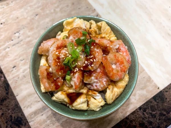 最後撒上蔥花還有一點白芝麻
完成✅（白芝麻可以省略）