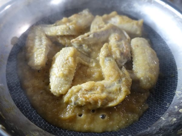 待燉煮至慢慢收汁