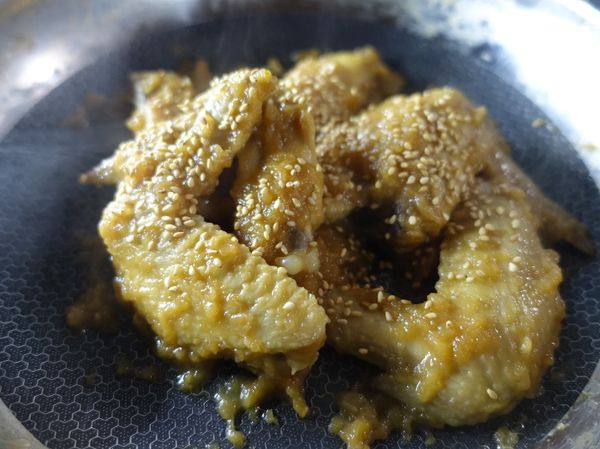 撒上芝麻粒，完成!