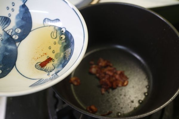 培根也太油.....先過濾掉,這個配方還是火腿比較適合