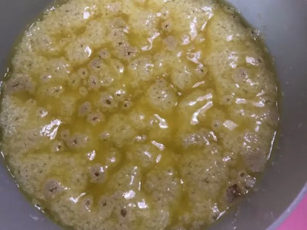 10分鐘後取出
酵母已發揮作用