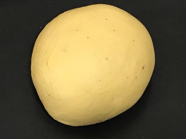 將麵糰攪拌成完全擴展階段，再醱酵1小時。