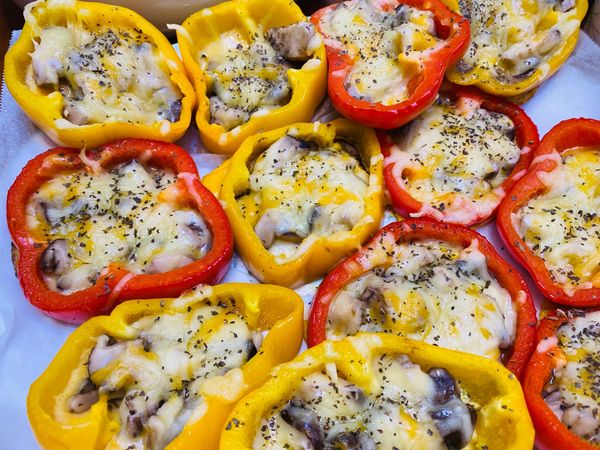 上桌後灑上適量鹽跟胡椒