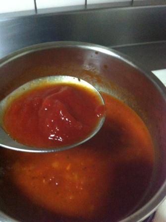 加入一匙番茄醬